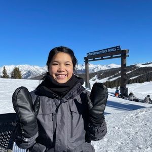 Meet your Posher, Michele